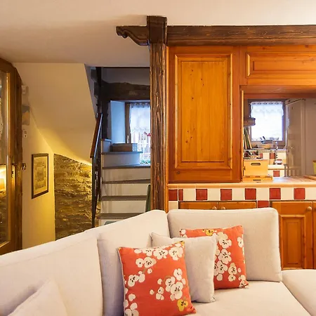 Apartment Central Courmayeur Prestige-Mont Blanc Escape *